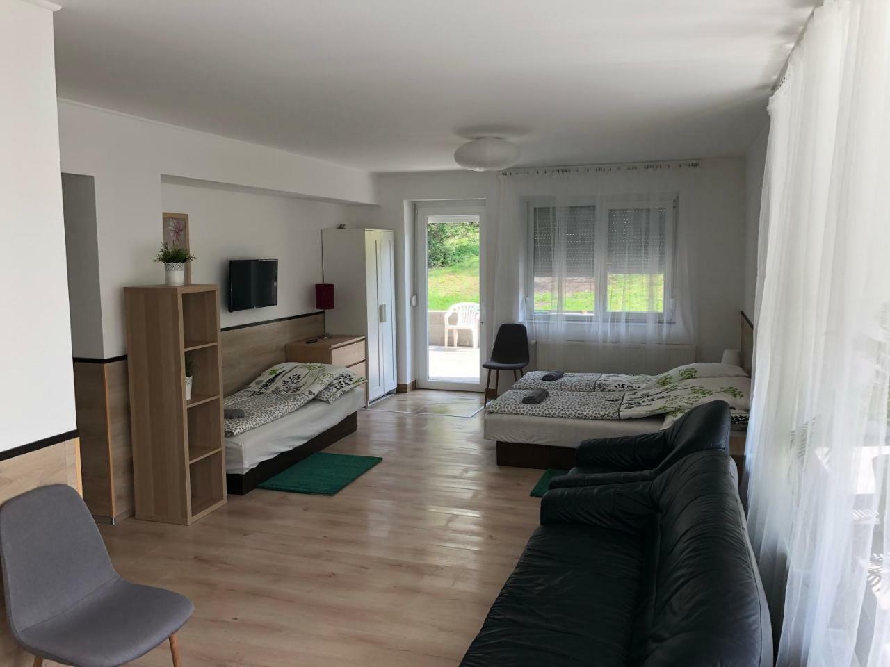 Juno Apartman Vendeghaz Miskolc Dış mekan fotoğraf