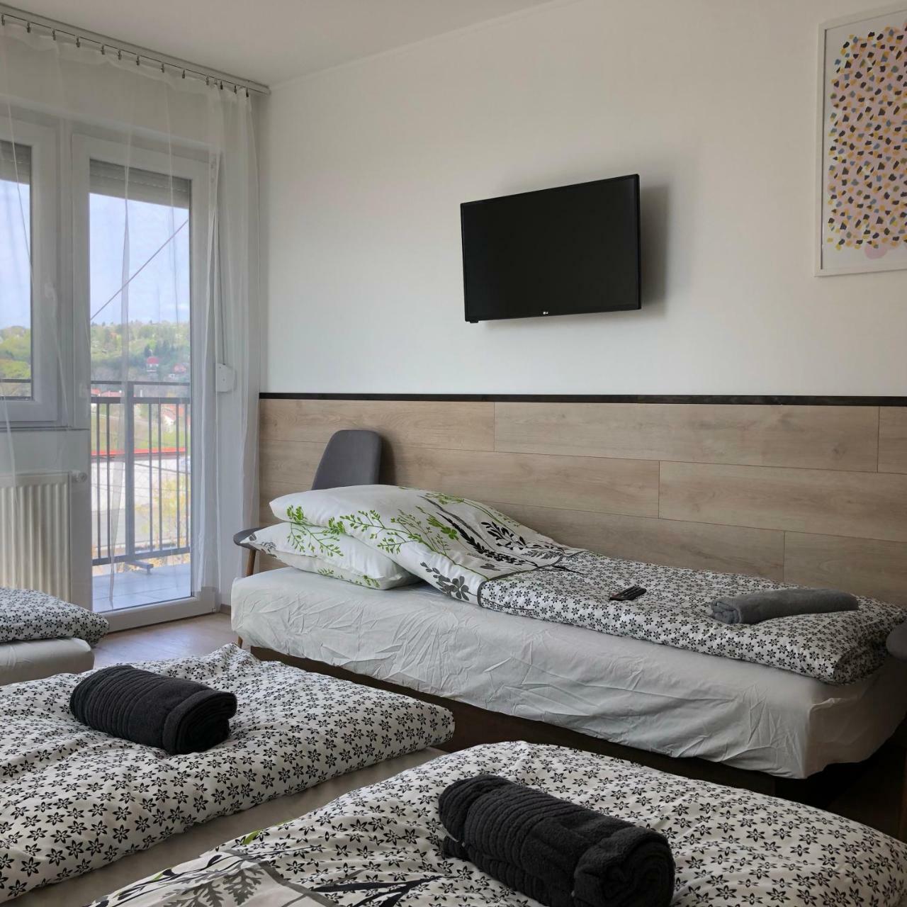 Juno Apartman Vendeghaz Miskolc Dış mekan fotoğraf